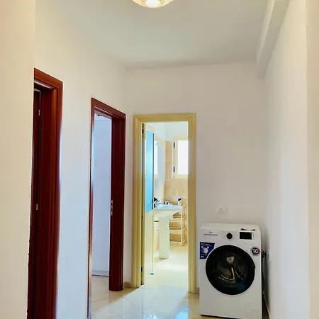 Easysleep Center Apartment Divjake